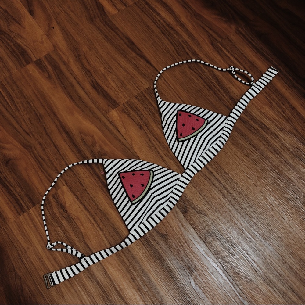 HOLLISTER TRIANGLE BIKINI TOP STRIPE WATERMELON ||